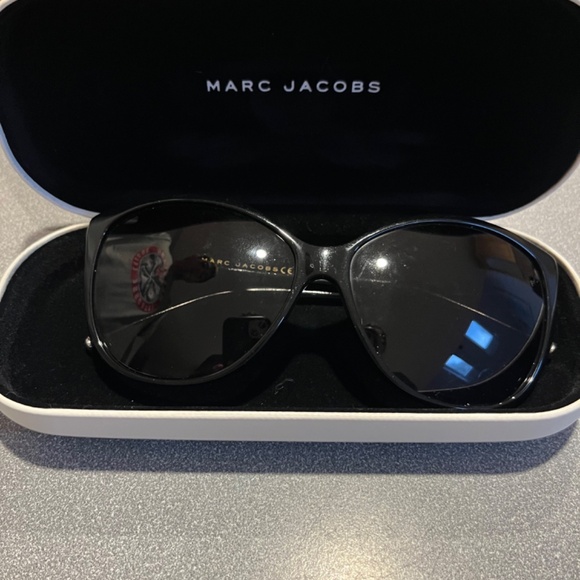 Marc Jacobs Cateye Womens Sunglasses